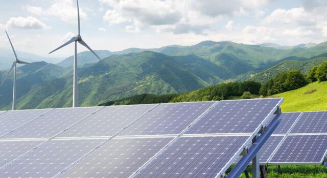 La prima Comunità Energetica Rinnovabile in Italia si chiama Magliano Alpi