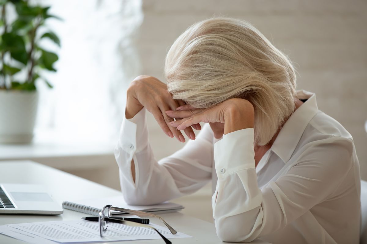 Una lavoratrice stanca