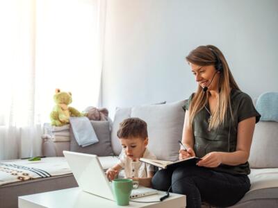 Lavoro femminile: donna in smartworking