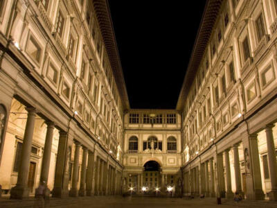 Le Gallerie degli Uffizi di notte
