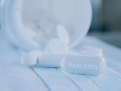 Pfizer presenta Paxlovid, pillola antivirale per il COVID-19: efficace anche per le varianti