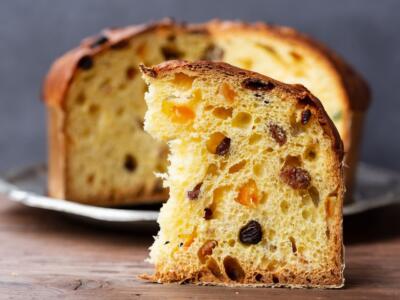 Un panettone a fette
