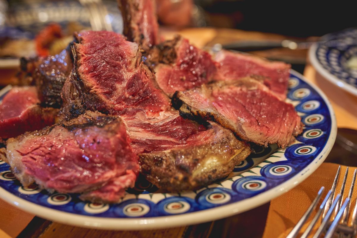 Una bistecca alla fiorentina