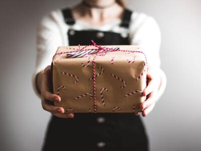 Regalo di natale incartato