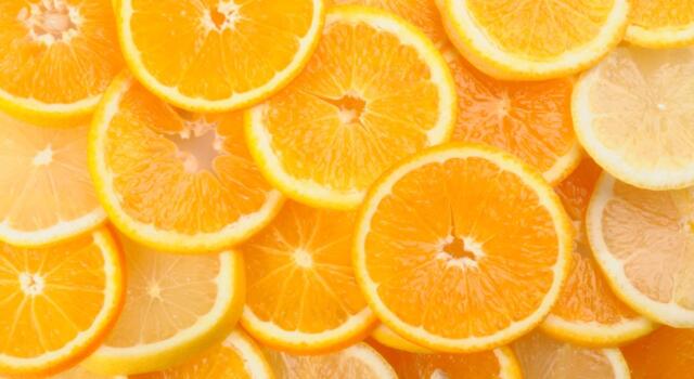 Bucce di arancia diventano oggetti di eco-design: la missione di Krill