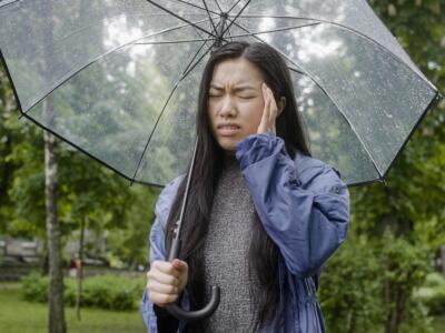 Ragazza soffre di meteoropatia