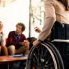 Stop a visite di rivedibilità e alla parola handicappato: come cambia la legge sulla disabilità