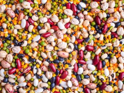 Un mix di legumi e cereali