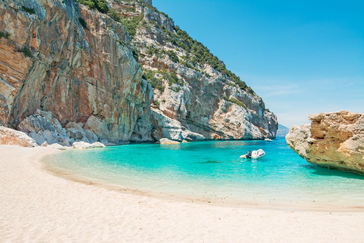 La spiaggia di Cala Mariolu in Sardegna