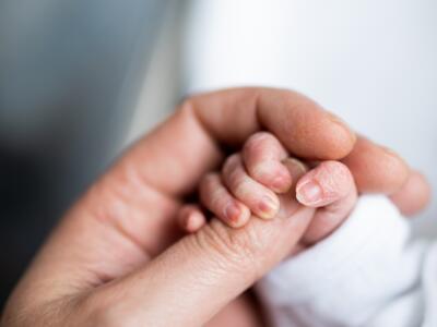 Neonato salvato dall’alluvione a Monterenzio: un esempio di coraggio e umanità