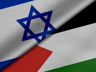 Le bandiere di Israele e Palestina unite in segno di pace