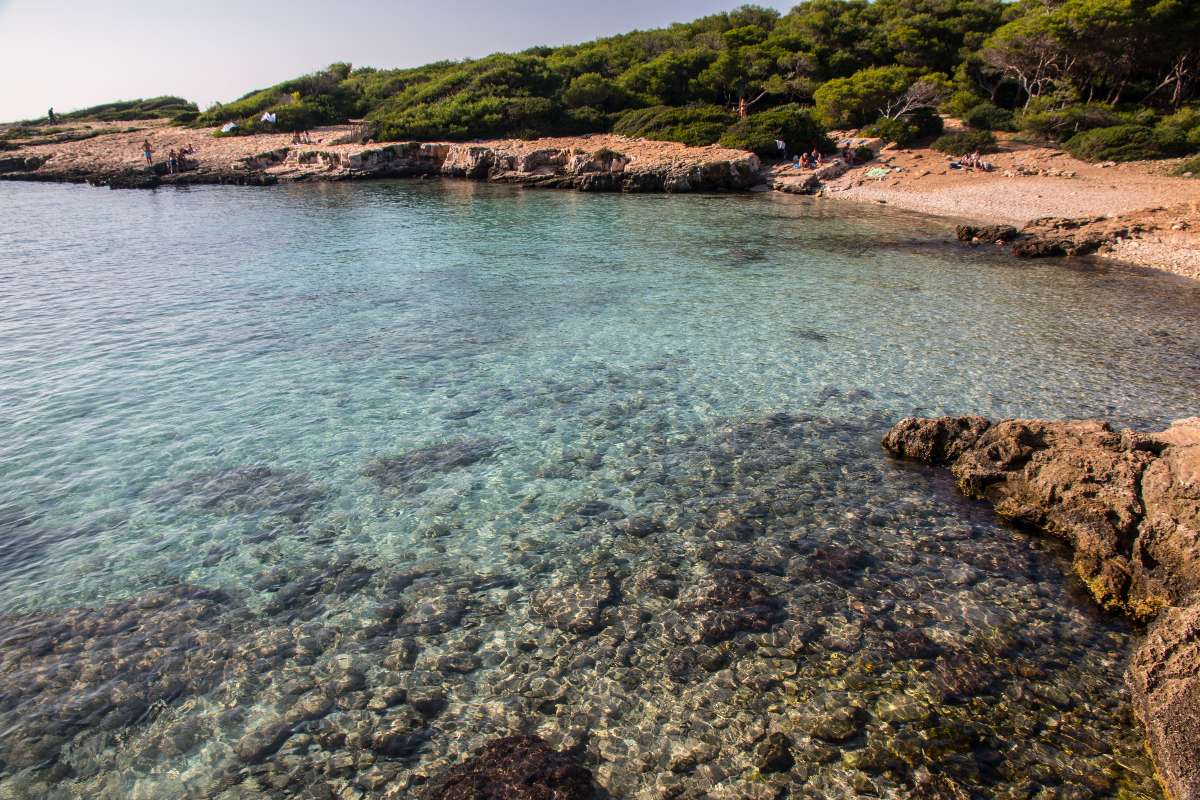Veduta sul mare dal Parco Naturale di Porto Selvaggio, nel Salento, Puglia