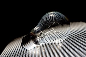 Lampadina trasparente