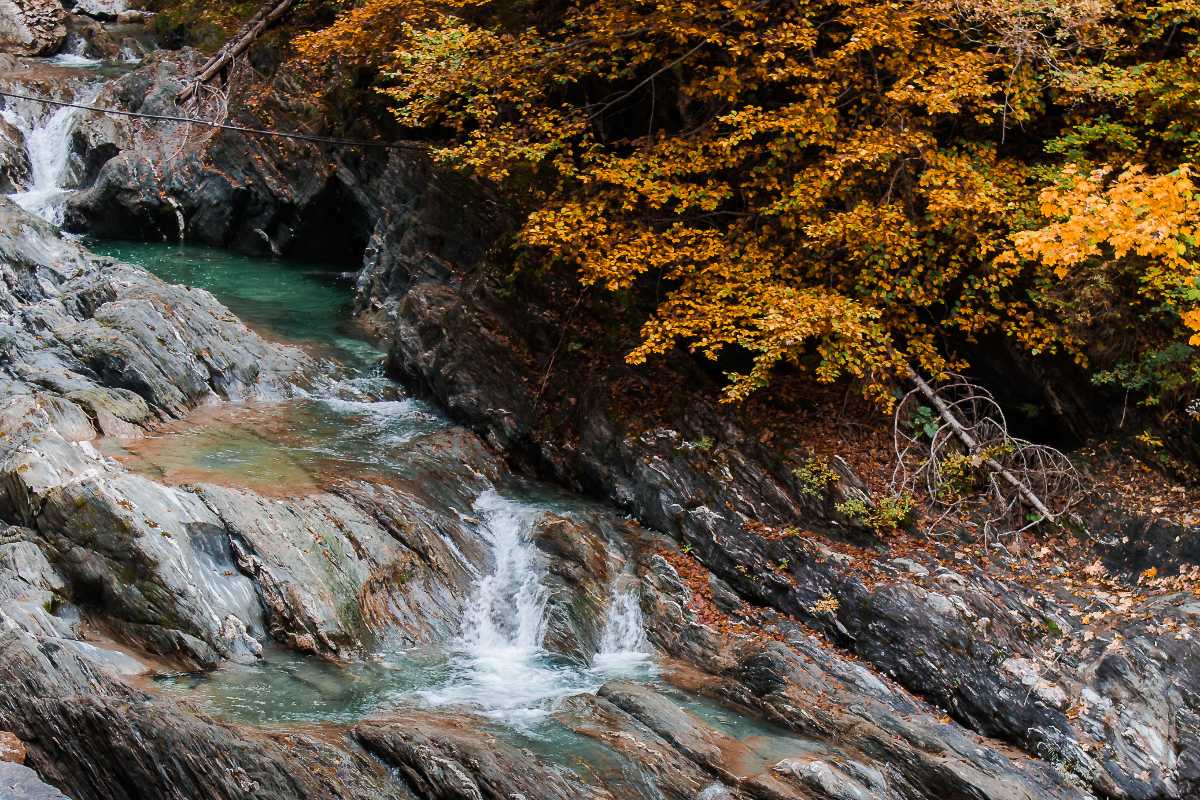 Cascata nella forra di Garnitzen, Alpi Carniche, Austria