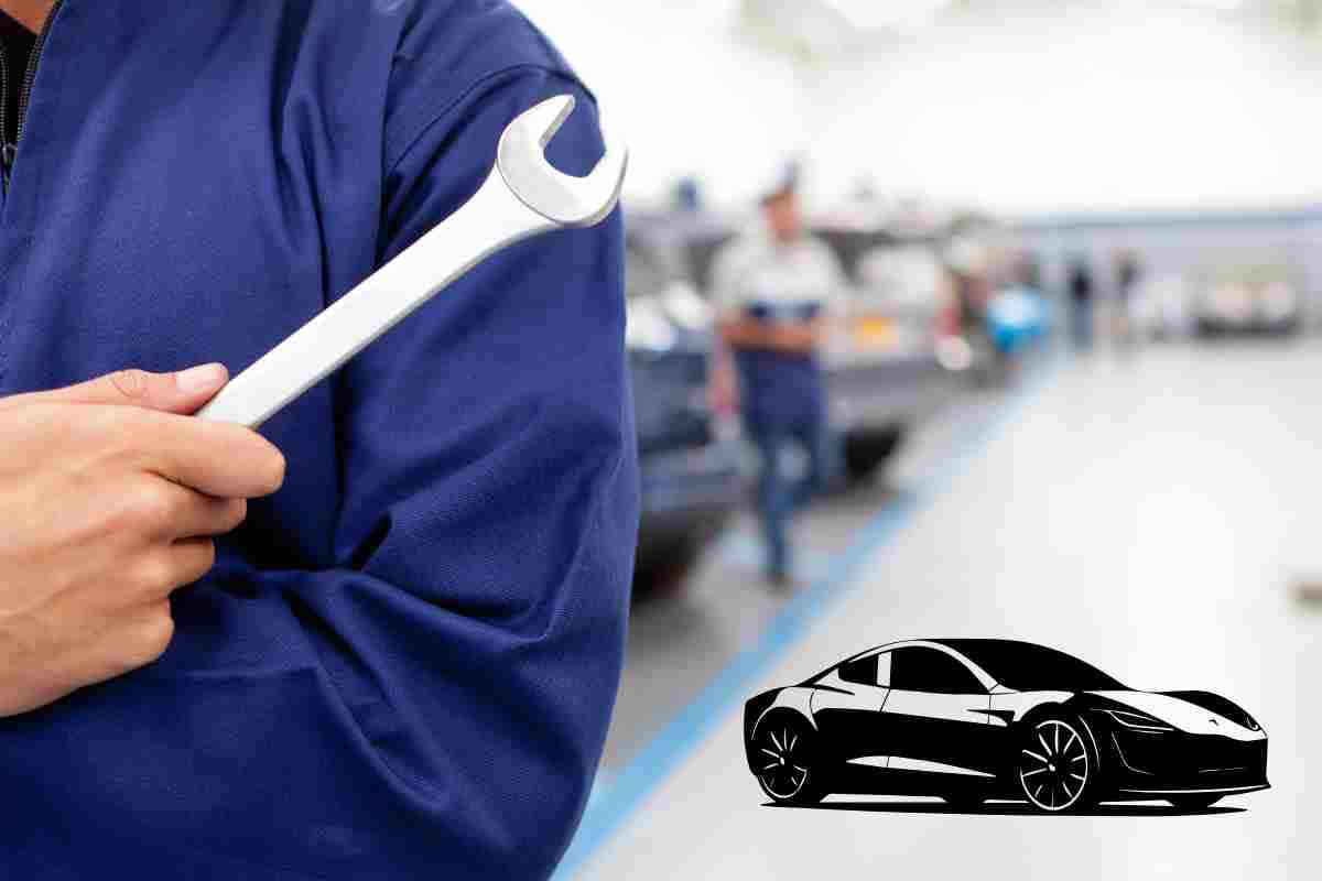 Tesla riparazioni smontata