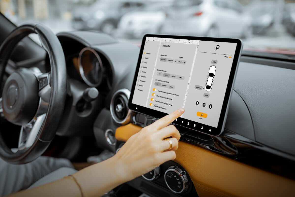 Assistenza guida auto elettrica