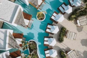 paradiso low cost vicino l'Italia