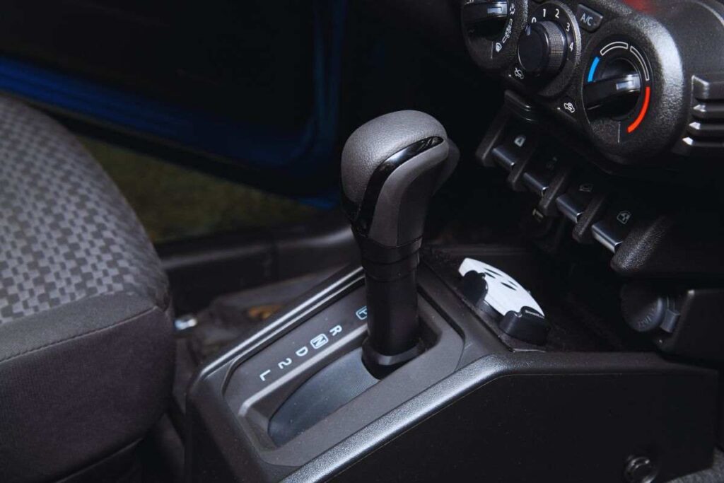 Differenze tra cambio automatico e manuale - leonardo.it