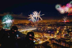 Anche a Capodanno i ladri rubano con la tecnica della colla