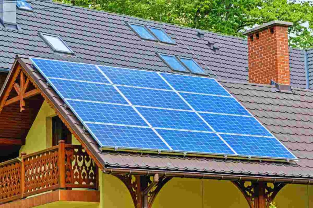 Pannelli solari e incentivi - leonardo.it