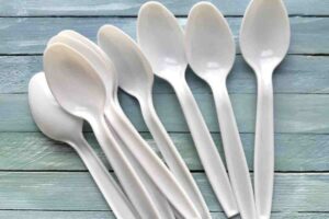 Nel contesto della crescente attenzione verso pratiche sostenibili e creative per il riciclo domestico, un semplice oggetto di uso quotidiano