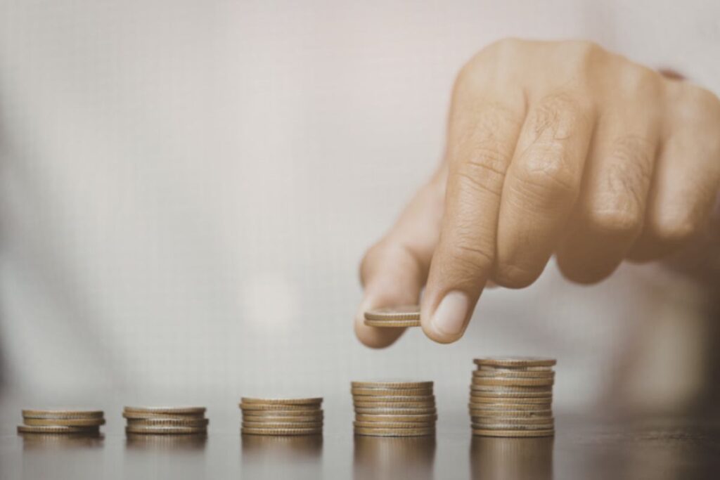 ltre ai sondaggi e ai giochi, si stanno affermando anche app che permettono di guadagnare svolgendo micro-lavori connessi al territorio