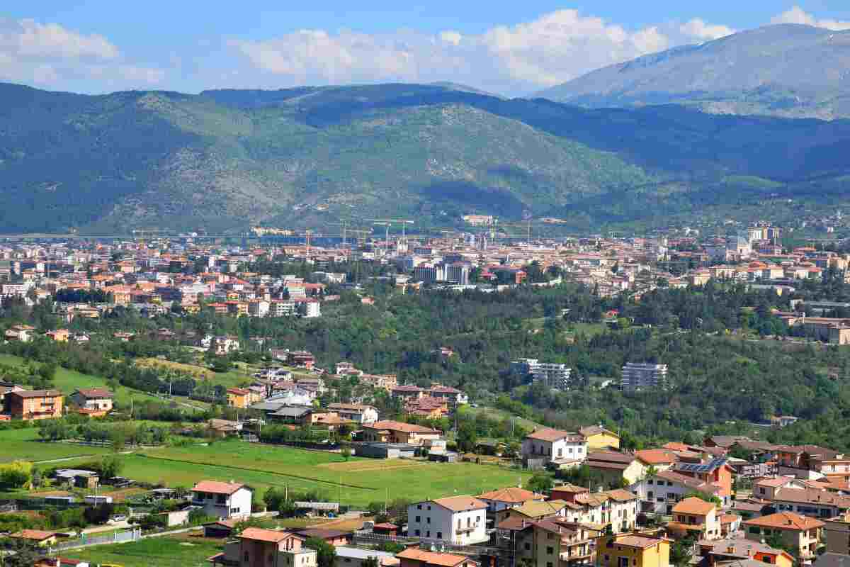 Oltre le nuvole e il caos