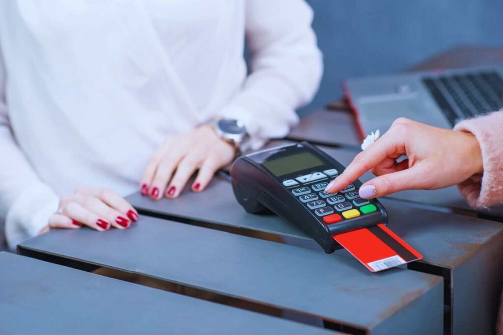 L'importanza di un pin sicuro per la carta di credito - leonardo.it