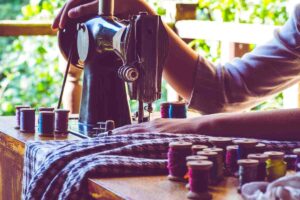 cucito, come trasformare un angolo di casa nel tuo laboratorio creativo