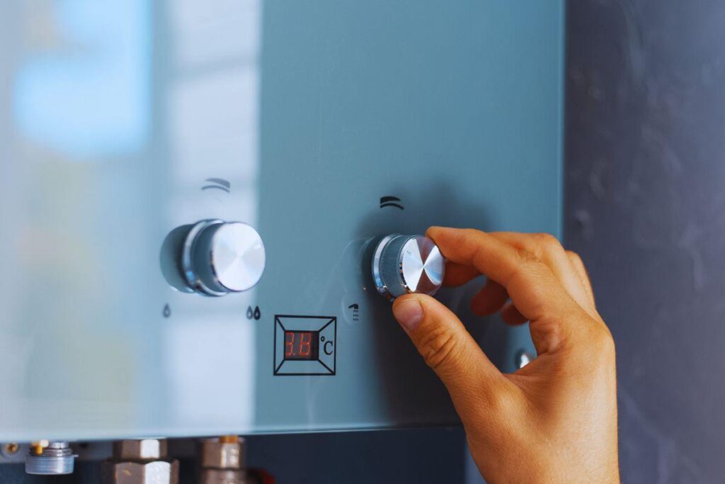 Come risparmiare in bolletta con il trucco dello scaldabagno - leonardo.it