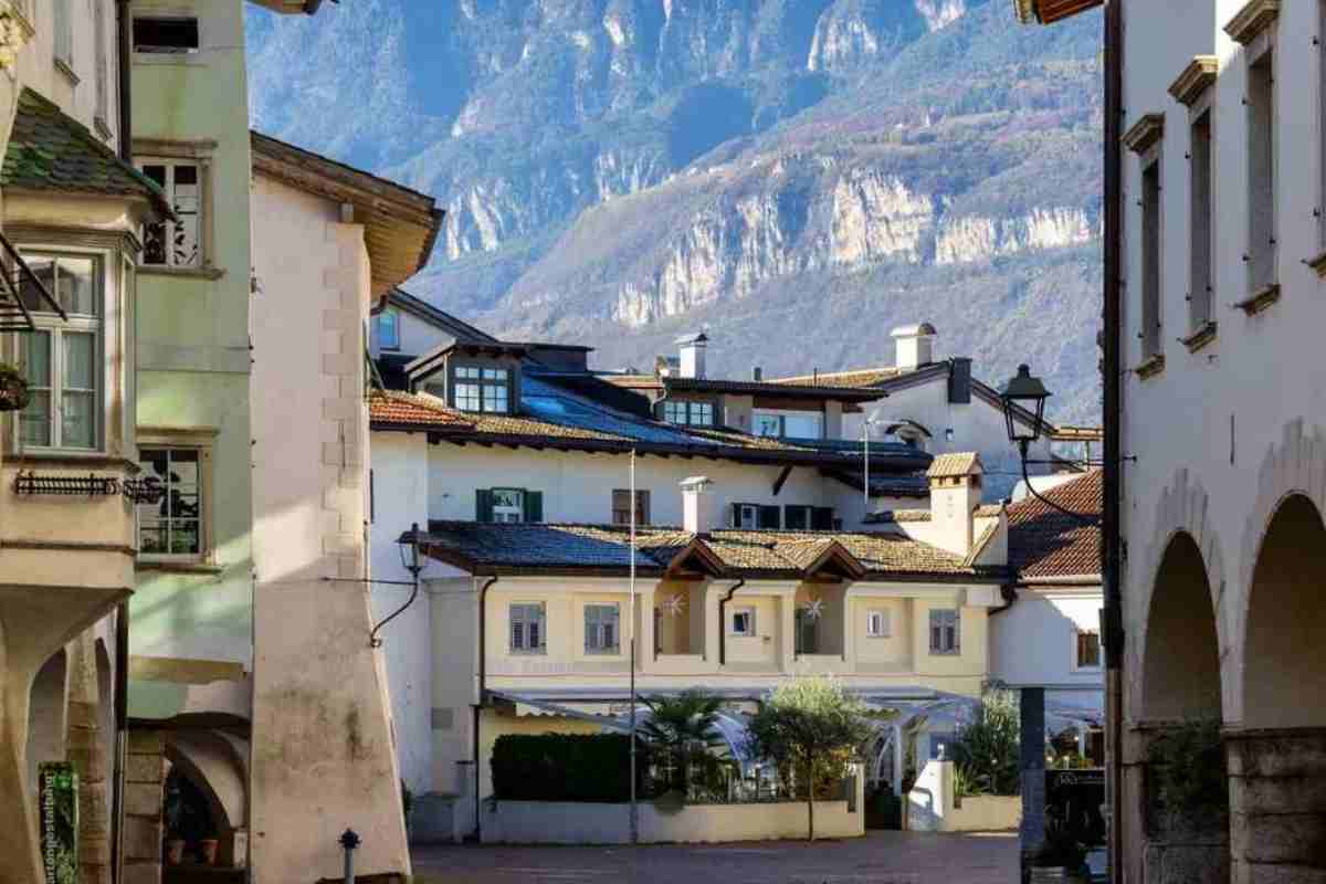 Questo borgo incantato tra i vigneti è la fuga perfetta