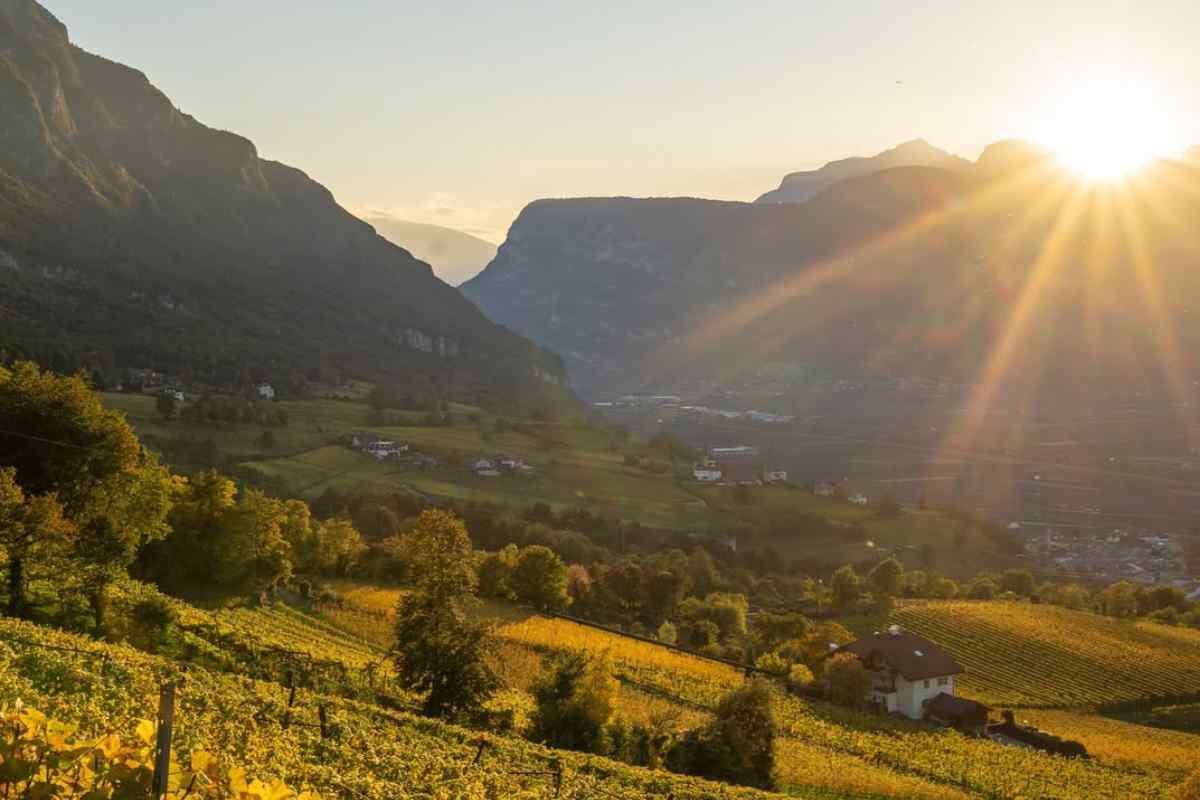 Questo borgo incantato tra i vigneti è la fuga perfetta